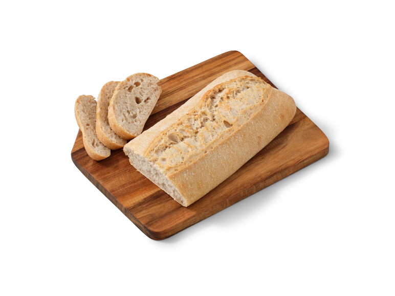 Viilutatud ciabatta leib puidust lõikelaual