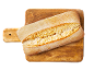 Ciabatta leib puidust lõikelaual.