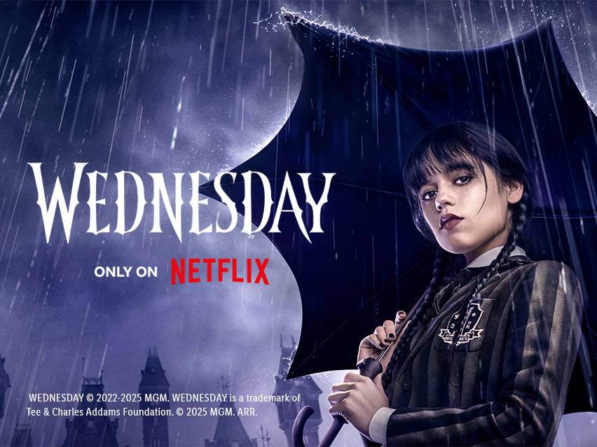 Wednesday plakat, kus Wednesday Addams hoiab vihmavarju vihmase taeva all, Netflixi logo.